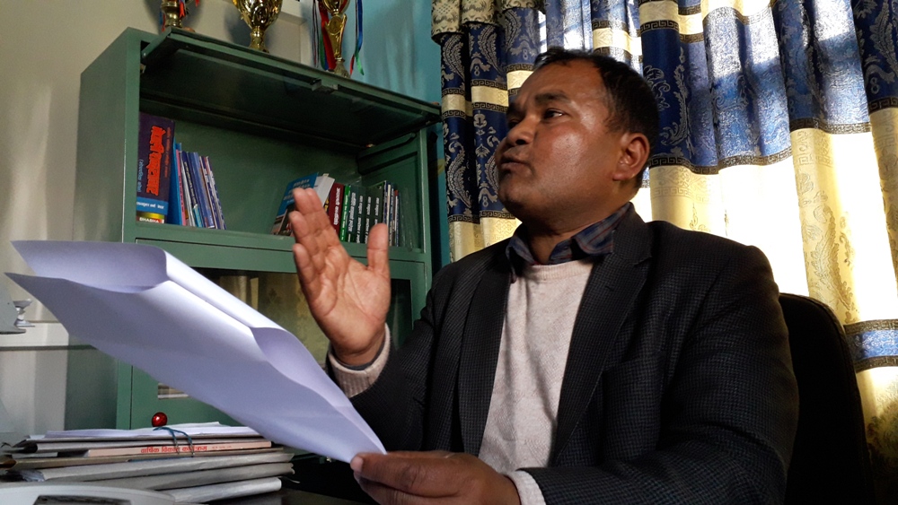 उपभोक्ता समिति र वडाको जुहारी : बाटो र्निमाणमा अबरोध भएको गुनासो :