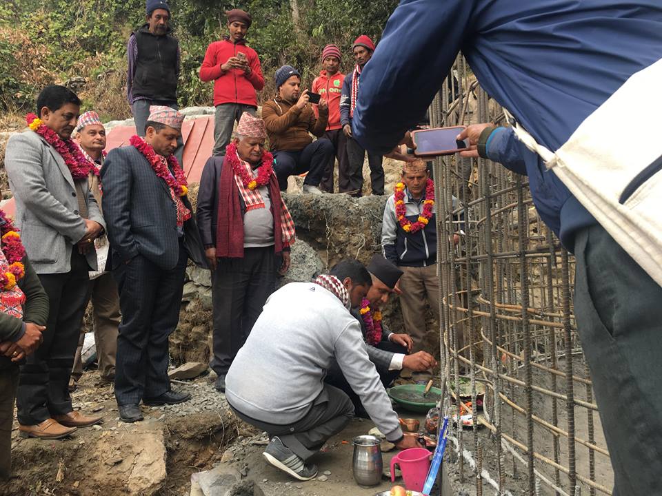 आफ्नो र्निबाचन क्षेत्रको योजना कार्यान्वयनमा प्रदेश सदस्य बराल :