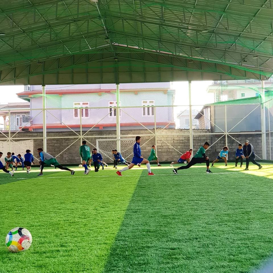 पोखरामा पुर्व राष्ट्रिय खेलाडी गुरुङ सहितको टोलीद्धारा जिमहल, फुटसलमा ६ करोडको लगानी