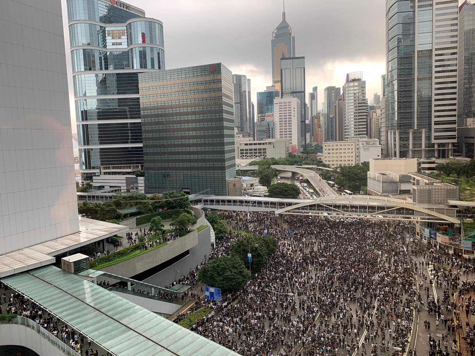 हङकङमा बिगत दुई महिनादेखि आन्दोलन गर्दै आएकाहरु फेरि प्रदर्शनमा