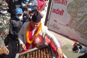 बिजयपुर खोला पुलको उद्धघाटन गर्दै मन्त्री नेम्वाङले भने, अबको केहि समयपछि रेलको युग शुरु हुन्छ
