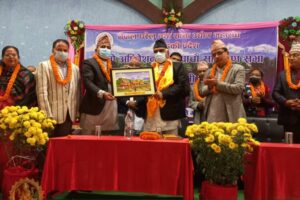 औद्योगिक व्यवसाय नीति ल्याउँछौं : मुख्यमन्त्री पोखरेल