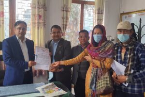 अमुक व्यक्तिलाई रामघाटको जिम्मा लगाएर हजारौ मजदुरहरुको रोजिरोटी नखोस्न ध्यानाकर्षण