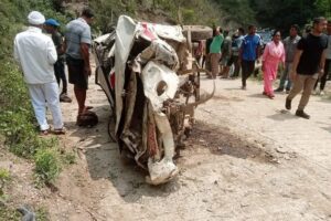 मतादाता बोकेको गाडी दुर्घट्ना हुदाँ स्याङजामा १४ जनाको मृत्यु