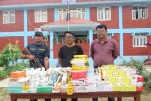 राजश्व छलि गरि ल्याईएका मोवाईल तथा चार्जरहरु सहित बाग्लुङमा दुई जना पक्राउ