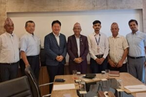 जापानका पूर्व सांसद ओडाची र पोखरा महानगरपालिकाका प्रमुख आचार्यबिच भेटवार्ता