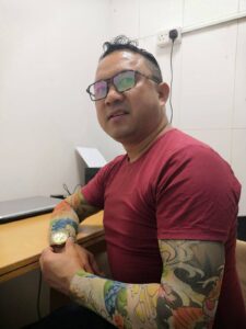 सर्जक सुवास गुरुङ 