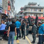 फुटपाथमा पार्किङ गरी राखेका सवारी साधनहरु कारवाहीमा