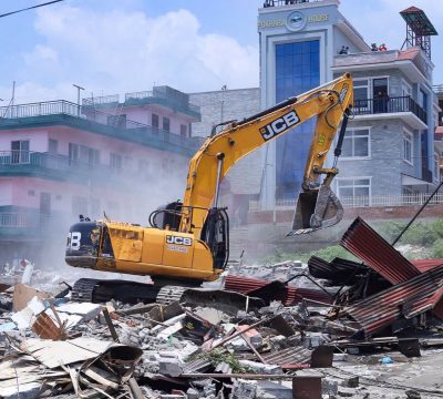 पोखरा बसपार्कको बास्तोला कम्प्लेकसमा आजदेखी डोजर चल्ने, भ्रममा नपर्न मेयरको अनुरोध